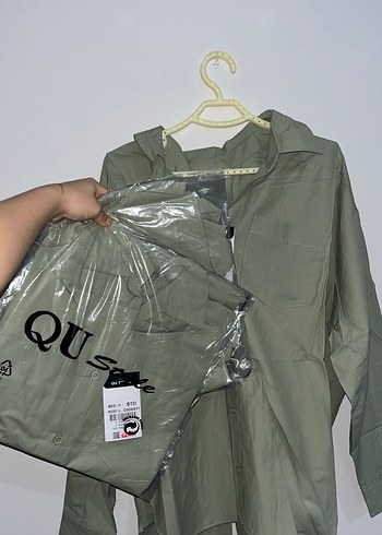 Düğmeli Salaş Kesim Kadın Keten Gömlek - Görsel 5