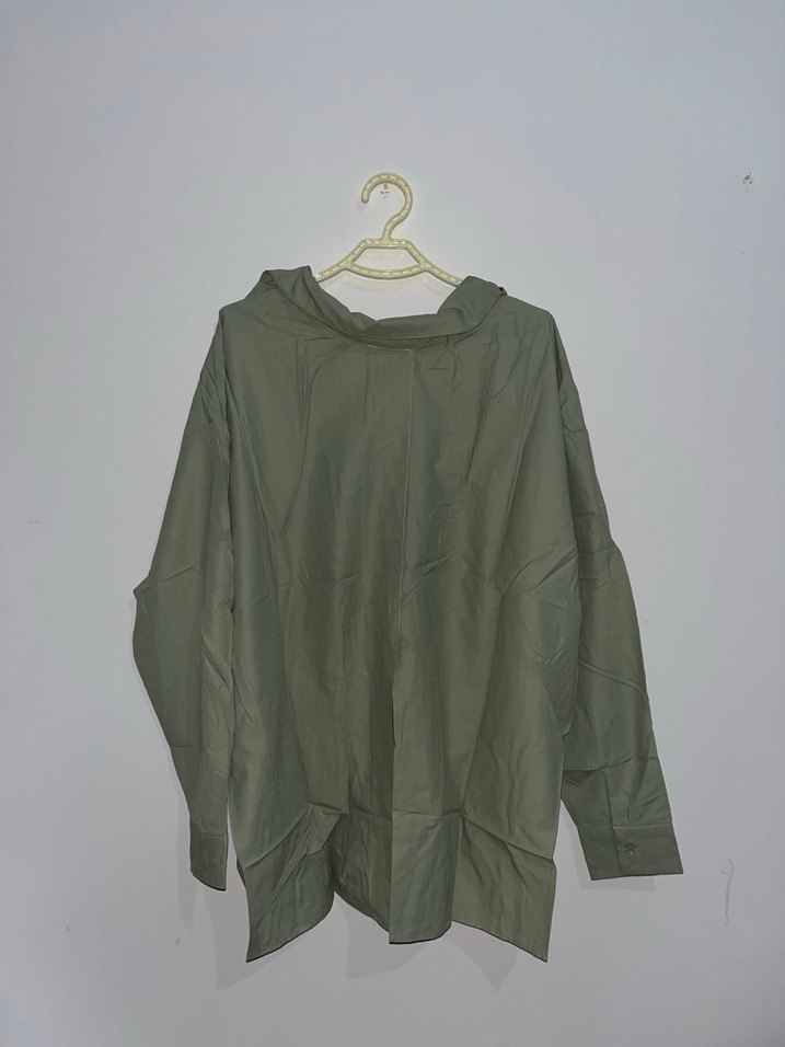 Düğmeli Salaş Kesim Kadın Keten Gömlek - Görsel 3