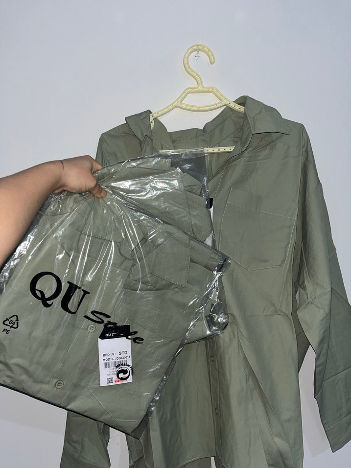 Düğmeli Salaş Kesim Kadın Keten Gömlek - Görsel 5