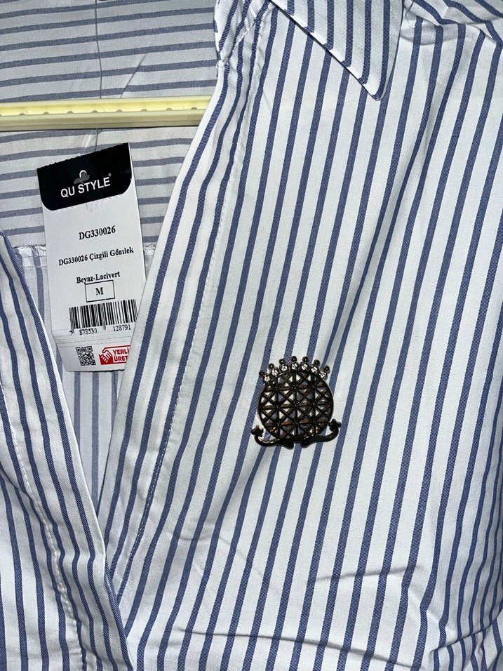 Mavi Çizgili Kadın Gömlek - Görsel 3