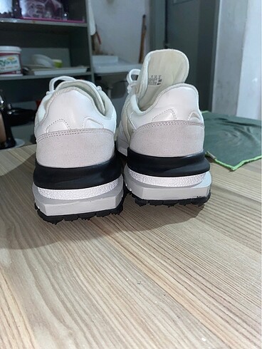 42 Beden beyaz Renk Lacoste
