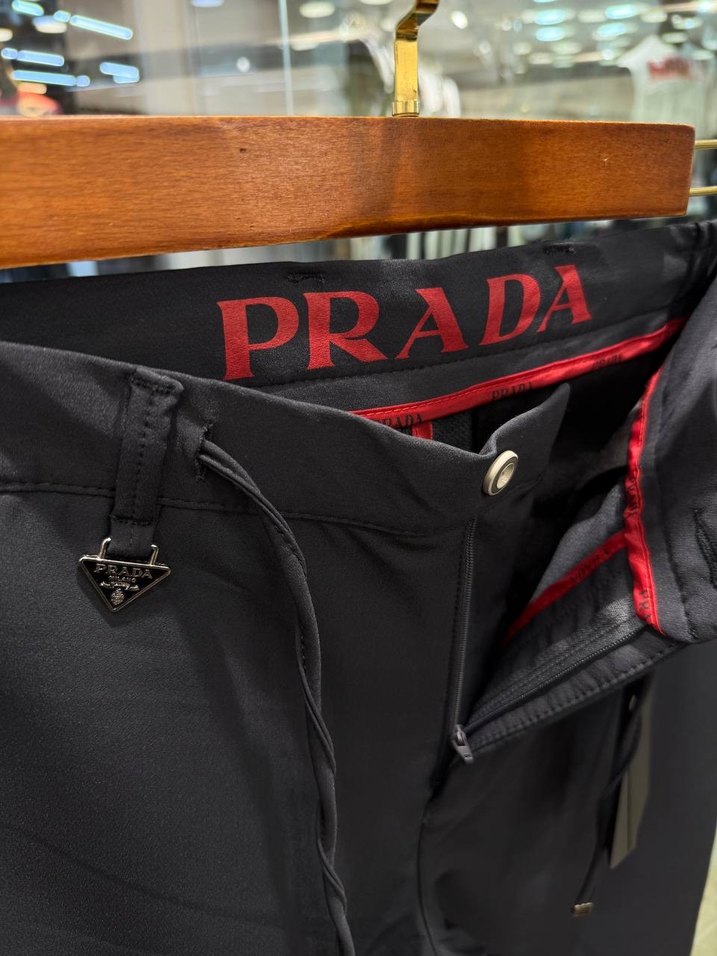 Prada erkek Siyah  Fermuarlı eşofman jogger - Görsel 3