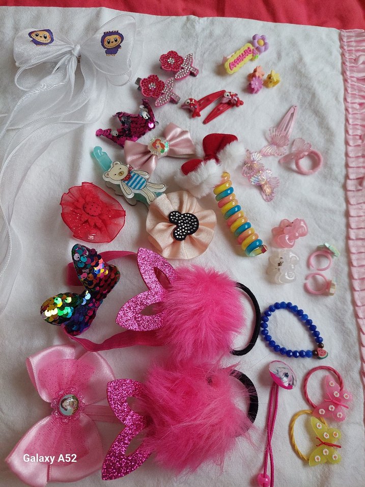 Renkli Desenli Çocuk Saç Tokaları ve Kurdeleler - Görsel 2