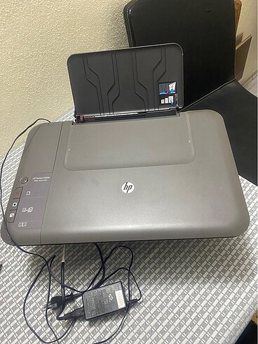  Beden Renk HP deskjet 1050A yazıcı