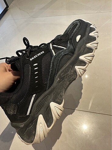 42 Beden siyah Renk Skechers erkek ayakkabı