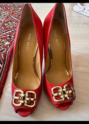 Parlak Deri Tokalı Stiletto - Görsel 3