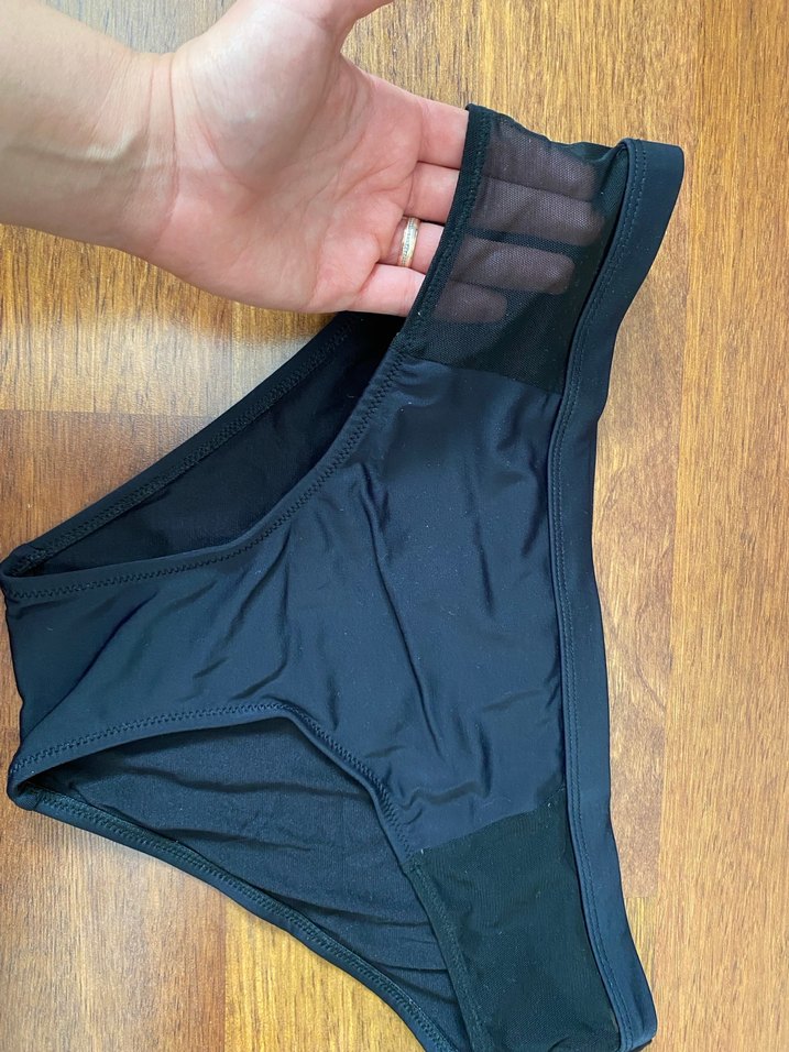 Siyah Kadın Strappy Bikini Altı - Görsel 2