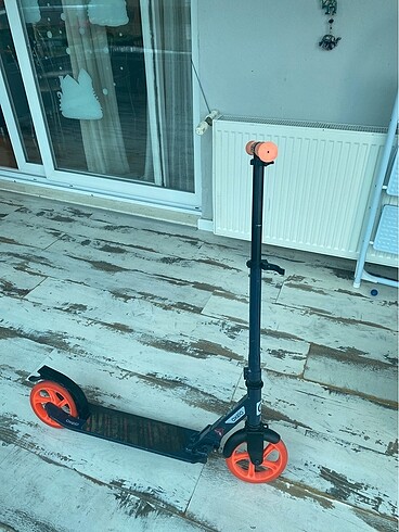  Beden Scooter