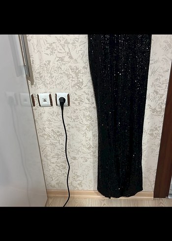 s Beden siyah Renk Siyah Payetli V Yakalı Midi Abiye Elbise