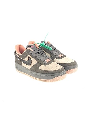 Nike Nike Spor Ayakkabı %70 İndirimli.