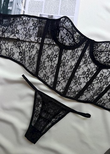 Diğer Siyah Kuğu Korse Bralet Takımı