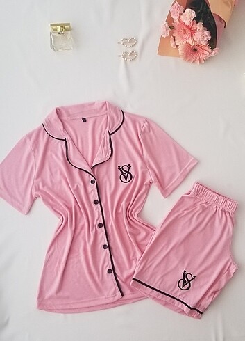 Vs pembe şort takımı