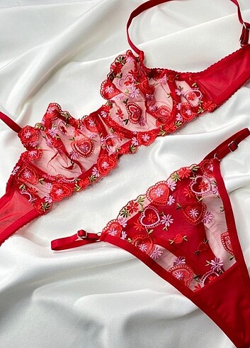 Narçiçeği Bralet Takım