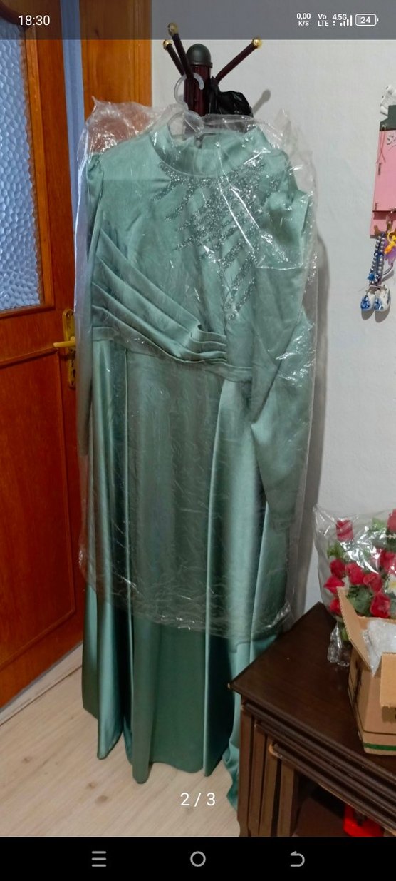 Uzun Abiye Elbise saten - Görsel 2