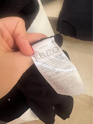 s/m Beden siyah Renk Orijinal İtalya Seyahatinde Alındı Kenzo Tişört