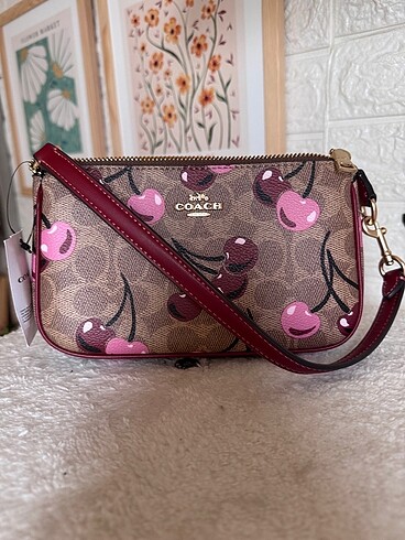 Coach nolita cherry