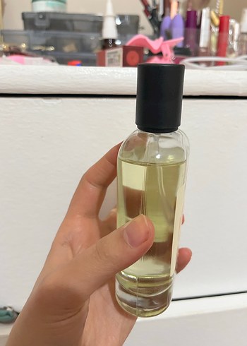 MAD Parfumeur Kadın Parfümü 100 ml B107 - Görsel 3