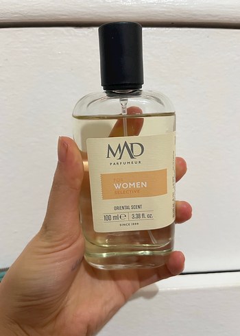 MAD Parfumeur Kadın Parfümü 100 ml B107 - Görsel 5
