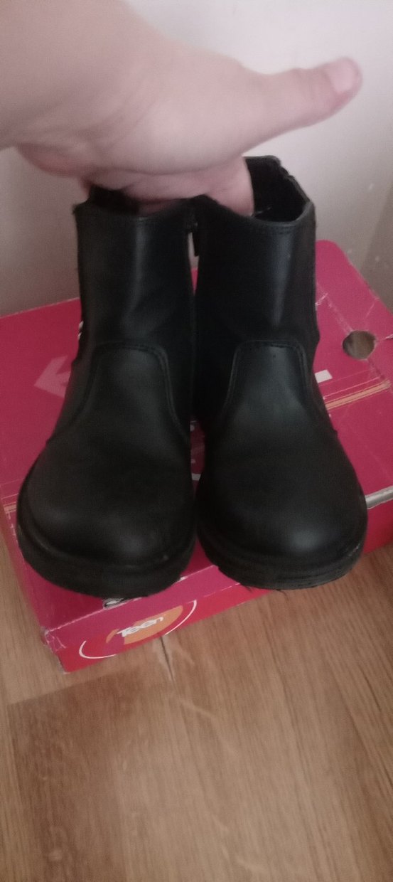 Kız Çocuk Siyah Bot - Görsel 2