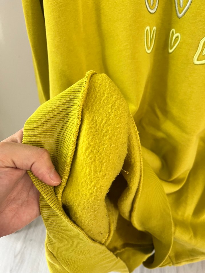 Sarı Baskılı Kadın Sweatshirt - Görsel 4