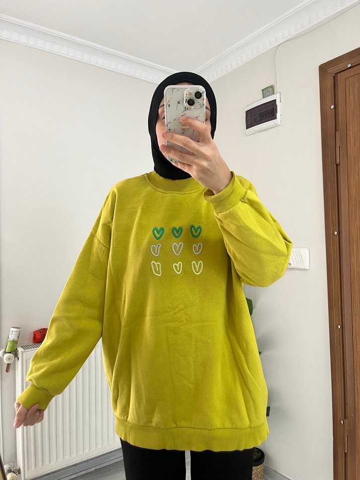 Sarı Baskılı Kadın Sweatshirt - Görsel 2