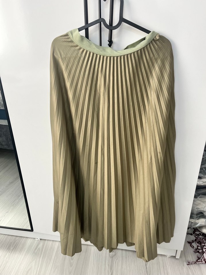 Haki Renk Pilili Uzun Kadın Etek - Görsel 2