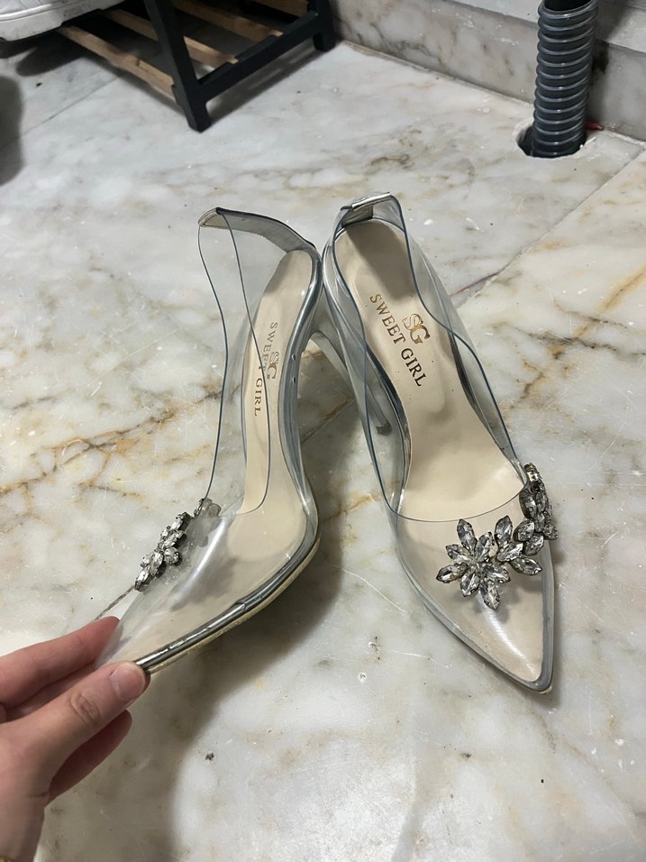 Beyaz Taşlı Şeffaf Yüksek Topuklu Kadın Ayakkabı - Görsel 3