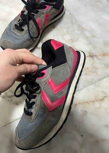 Gri Bağcıklı ve Cırt Cırtlı Kadın Spor Ayakkabı - Görsel 4