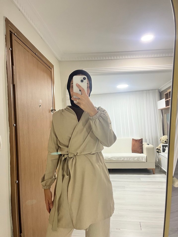 Bej Uzun Kollu Kadın Kimono - Görsel 2