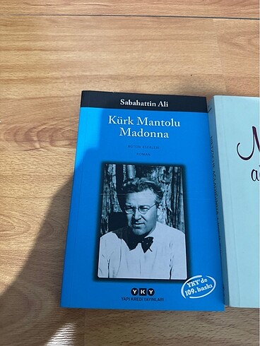  2 adet kitap