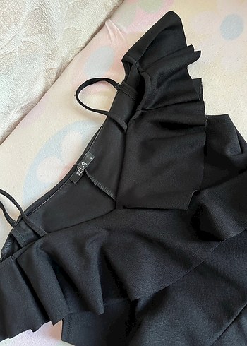 Siyah Elbise - Görsel 2