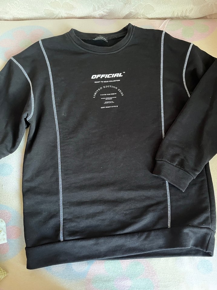 Siyah Baskılı Kadın Sweatshirt - Görsel 2