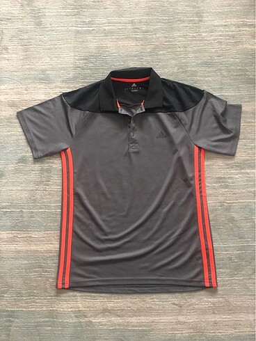 Adidas Polo yaka erkek tişört?