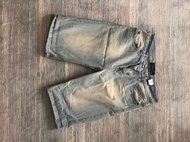Pull and bear erkek şort