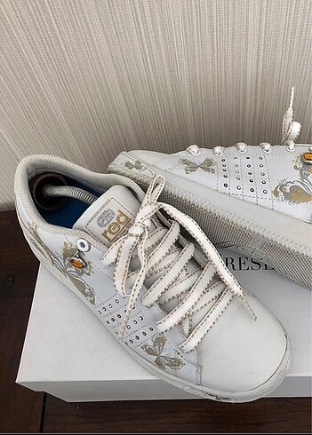 38 Beden beyaz Renk Red sneaker