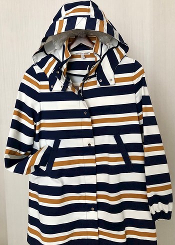 Kapüşonlu Çizgili Kadın Yağmurluk - Görsel 2