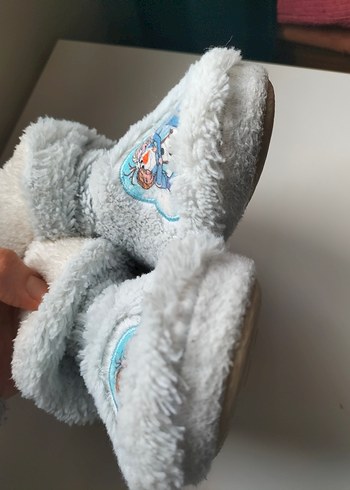 Kız Çocuk Beyaz Nakışlı Sıcak Ev Terliği - Görsel 2