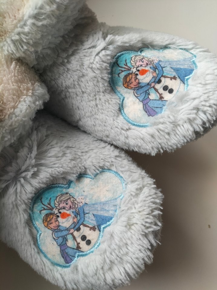 Kız Çocuk Beyaz Nakışlı Sıcak Ev Terliği - Görsel 3