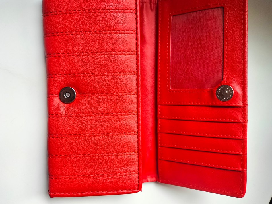 kırmızı cüzdan - Görsel 3