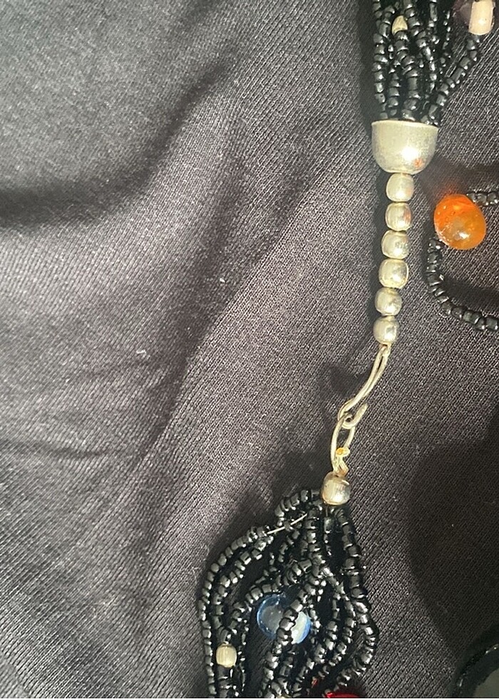 Siyah Boncuklu Püskül Kolye Renkli Taşlı - Görsel 4