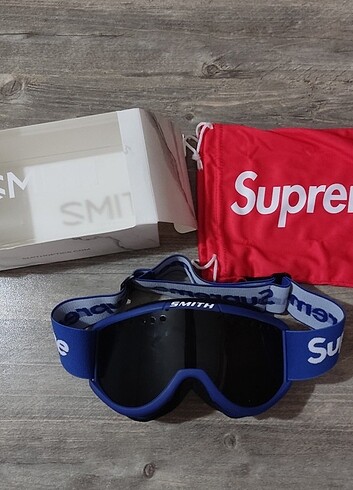 Supreme gözlük