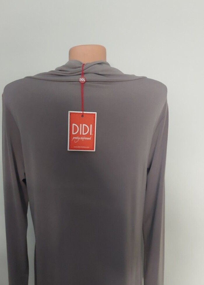 Krep licrali elbise degaje yaka M beden - Görsel 4