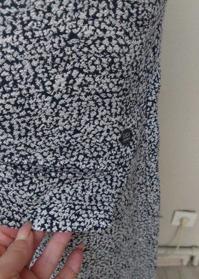 Özel dokulu casuel elbise .L beden - Görsel 2