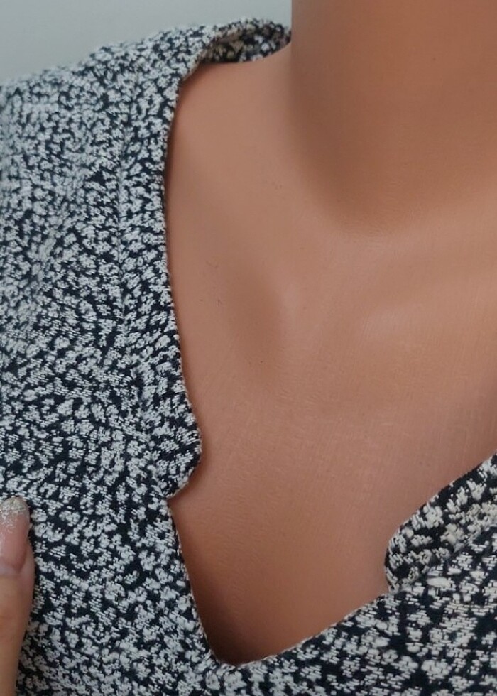 Özel dokulu casuel elbise .L beden - Görsel 5