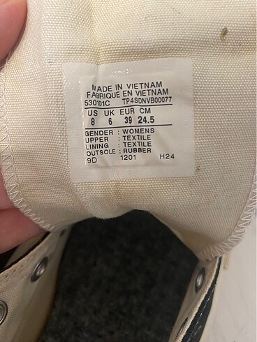 39 Beden siyah Renk Converse ayakkabı