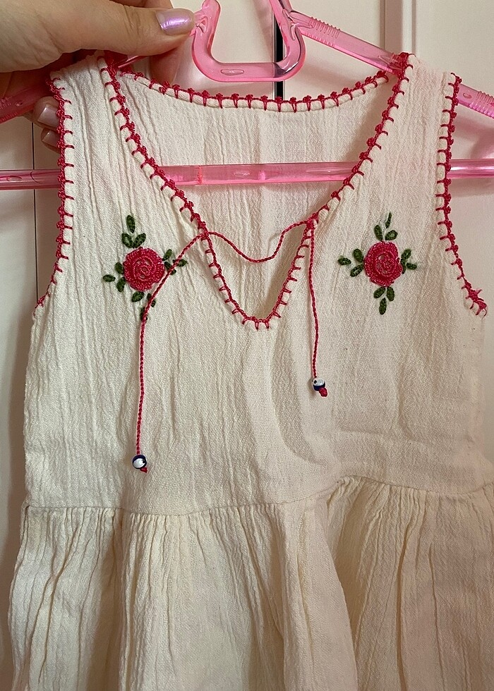 Çok tarz ve farklı bi elbise.Terletmeyen kumaşı var - Görsel 2