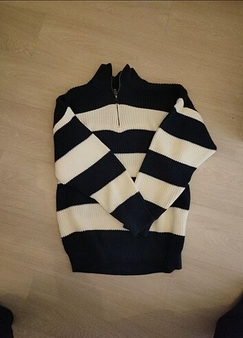 Mavi Beyaz şeritli fermuarlı Sweatshirt 