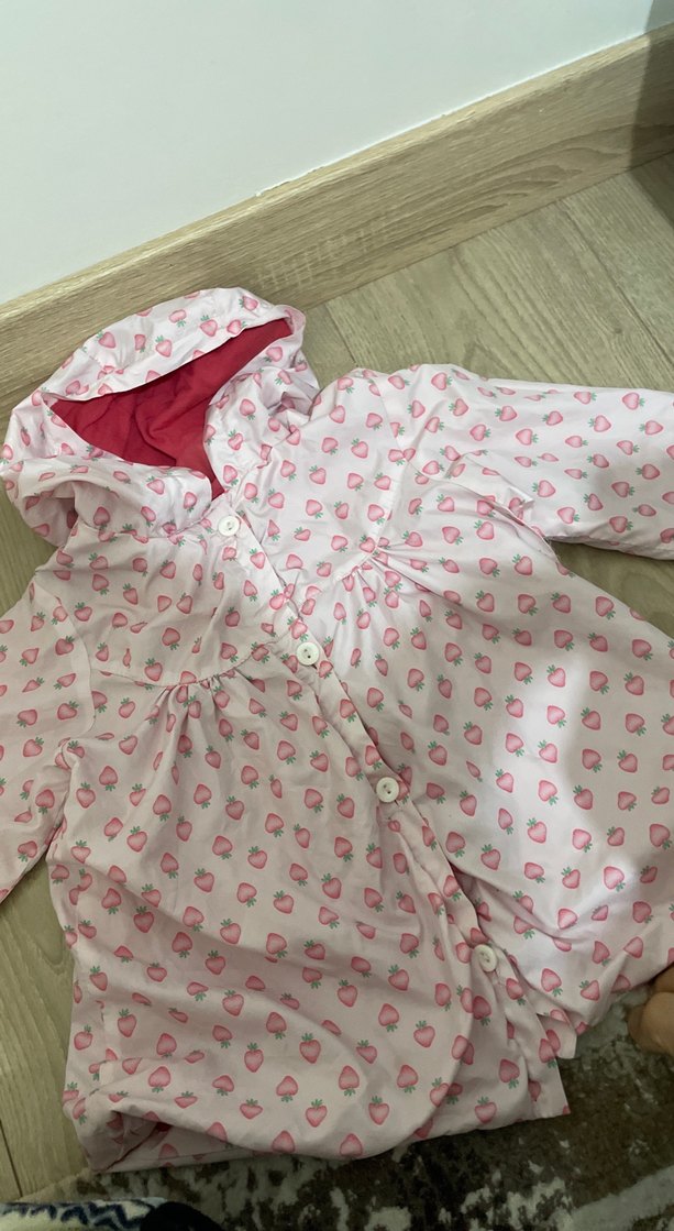 Kız Çocuk Kapüşonlu Yağmurluk - Görsel 2