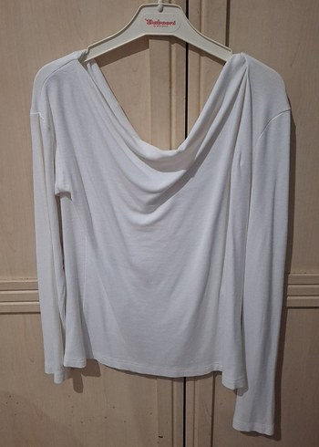 Trendyolmilla Beyaz Madonna Yaka Uzun Kollu Dökümlü Kadın Bluz - Görsel 2