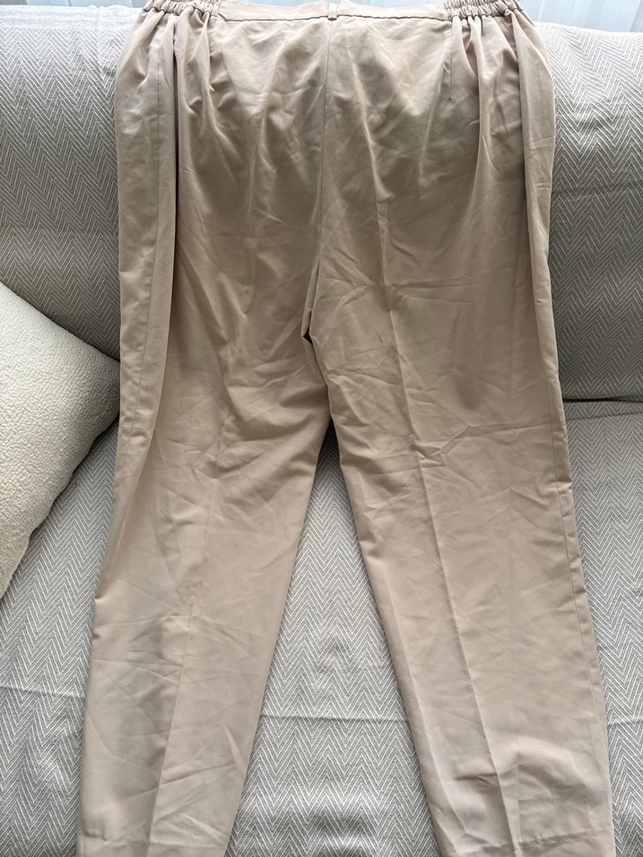 Bej Düz Kesim Pantolon — görsel 3/6